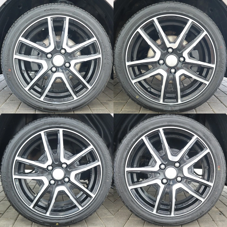 Фото