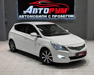 Хетчбэк Hyundai Solaris 2015 года, 1157000 рублей, Красноярск