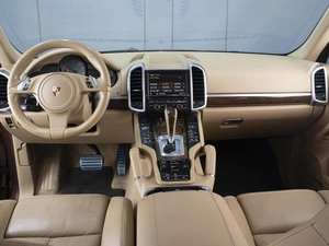 Внедорожник Porsche Cayenne S 2011 года, 2230000 рублей, Омск