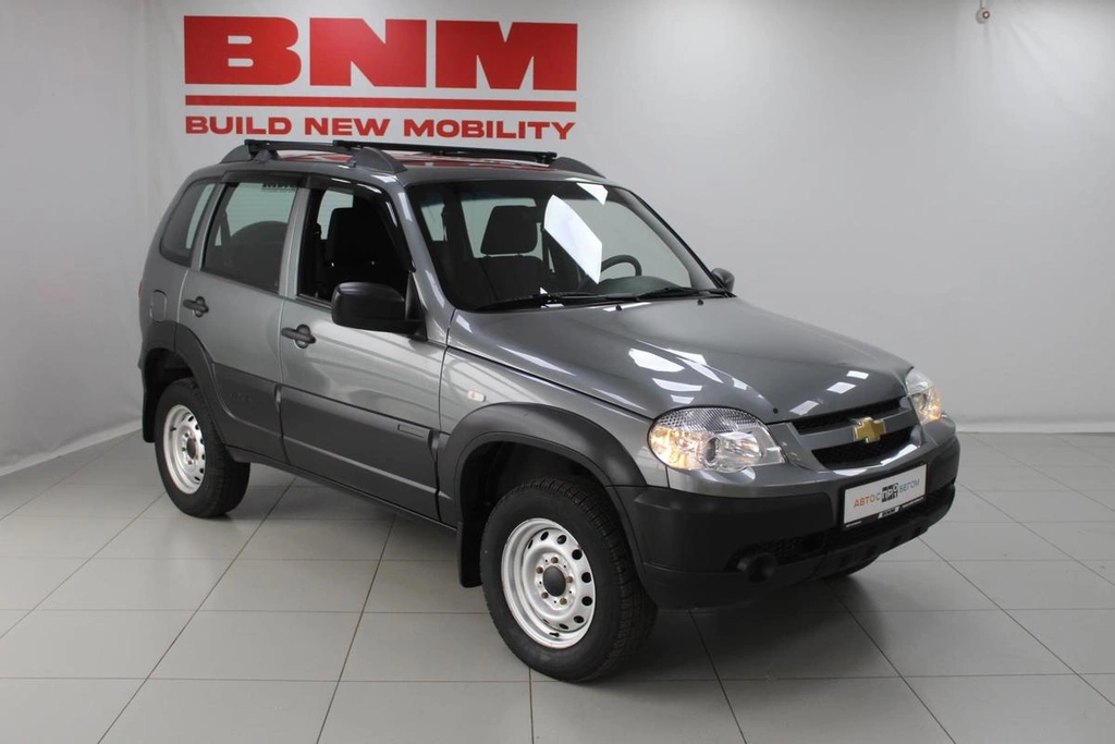 Внедорожник Chevrolet Niva 2019 года, 910000 рублей, Смоленск