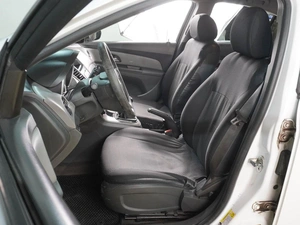 Седан Chevrolet Cruze 2010 года, 649000 рублей, Воронеж