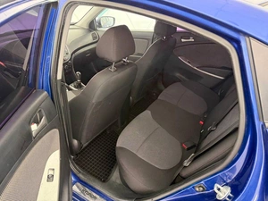 Седан Hyundai Solaris 2012 года, Брянск