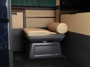 Минивэн Volkswagen Multivan 2011 года, 2649999 рублей, Москва