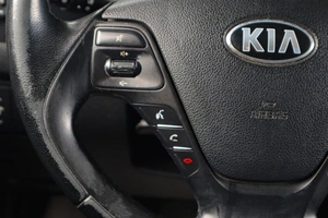 Хетчбэк Kia Ceed 2014 года, 919000 рублей, Тюмень