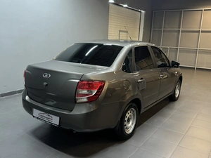 Седан ВАЗ (LADA) Granta 2017 года, 697000 рублей, Красноярск