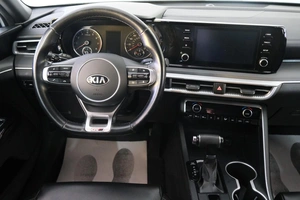 Седан Kia K5 2020 года, 2369000 рублей, Омск
