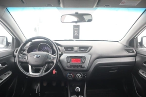 Седан Kia Rio 2014 года, 900000 рублей, Орёл