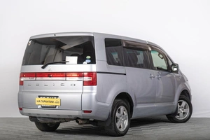 Минивэн Mitsubishi Delica D5 2013 года, 1349000 рублей, Томск