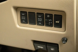 Минивэн Nissan Serena 2006 года, 899000 рублей, Оренбург