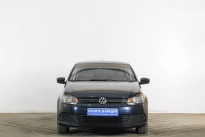 Седан Volkswagen Polo 2011 года, 899000 рублей, Тюмень