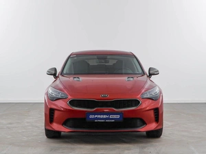 Лифтбек Kia Stinger 2021 года, 2998999 рублей, Москва