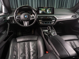 Седан BMW 5 серия 2020 года, 5779000 рублей, Тюмень