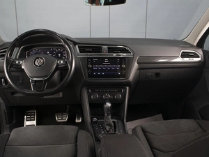 Внедорожник Volkswagen Tiguan 2019 года, 2930000 рублей, Омск