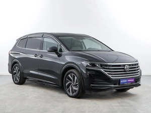 Минивэн Volkswagen Viloran 2023 года, 4349999 рублей, Москва