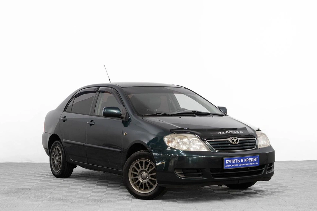 Седан Toyota Corolla 2005 года, 669000 рублей, Барнаул