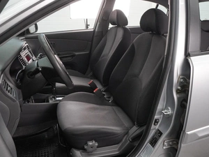 Хетчбэк Kia Rio 2009 года, 679000 рублей, Воронеж