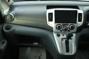 Минивэн Nissan NV200 2011 года, 1599000 рублей, Омск