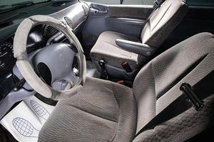 Минивэн Chrysler Voyager 2000 года, 299000 рублей, Сургут