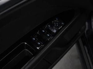 Седан Ford Mondeo 2019 года, 1699088 рублей, Москва