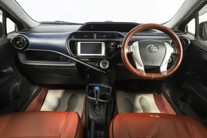 Хетчбэк Toyota Aqua 2018 года, 1459000 рублей, Новосибирск