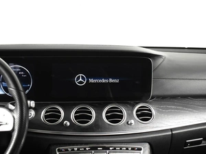 Седан Mercedes-benz E-класс 2019 года, 2970300 рублей, Казань