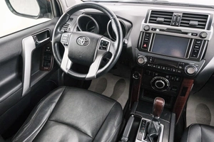 Внедорожник Toyota Land Cruiser Prado 2013 года, 3799000 рублей, Красноярск