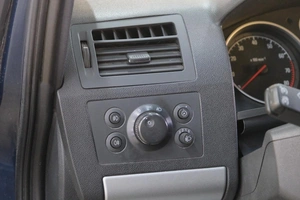 Минивэн Opel Zafira 2011 года, 729000 рублей, Омск