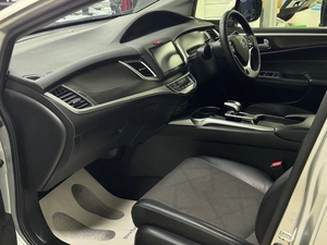 Хетчбэк Honda Jade 2015 года, 1080000 рублей, Ачинск