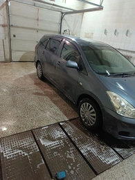 Минивэн Toyota Wish 2003 года, 685000 рублей, Красноярск