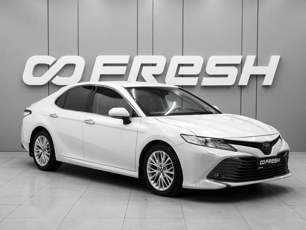 Седан Toyota Camry 2019 года, 2869000 рублей, Ростов-на-Дону