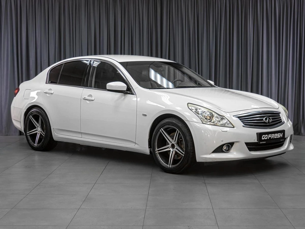 Седан Infiniti G25 2011 года, 1249000 рублей, Тюмень