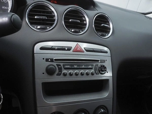 Хетчбэк Peugeot 308 2011 года, 699000 рублей, Ростов-на-Дону