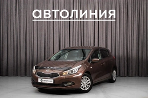 Хетчбэк Kia Ceed 2012 года, 649000 рублей, Красноярск