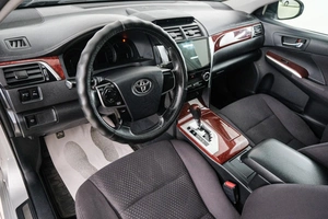 Седан Toyota Camry 2012 года, 1649000 рублей, Красноярск