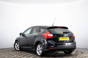 Хетчбэк Ford Focus 2013 года, 679000 рублей, Пермь
