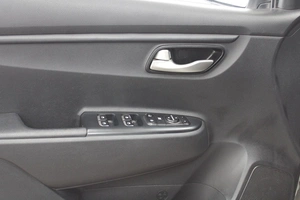 Седан Kia Rio 2018 года, 1347000 рублей, Красноярск