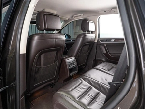 Внедорожник Volkswagen Touareg 2015 года, 2649000 рублей, Тюмень