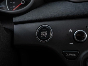 Внедорожник Kia Sportage 2020 года, 2200000 рублей, Краснодар