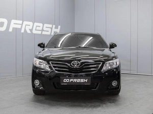 Седан Toyota Camry 2011 года, 1299000 рублей, Омск
