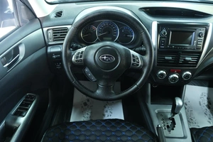 Внедорожник Subaru Forester 2012 года, 1159000 рублей, Омск