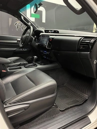 Пикап Toyota Hilux 2021 года, 6150000 рублей, Красноярск