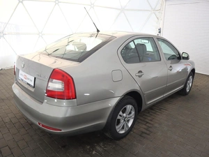Хэтчбек Skoda Octavia 2008 года, 860000 рублей, Смоленск