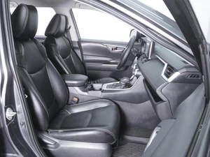 Внедорожник Toyota RAV4 2020 года, 3330000 рублей, Ростов-на-Дону