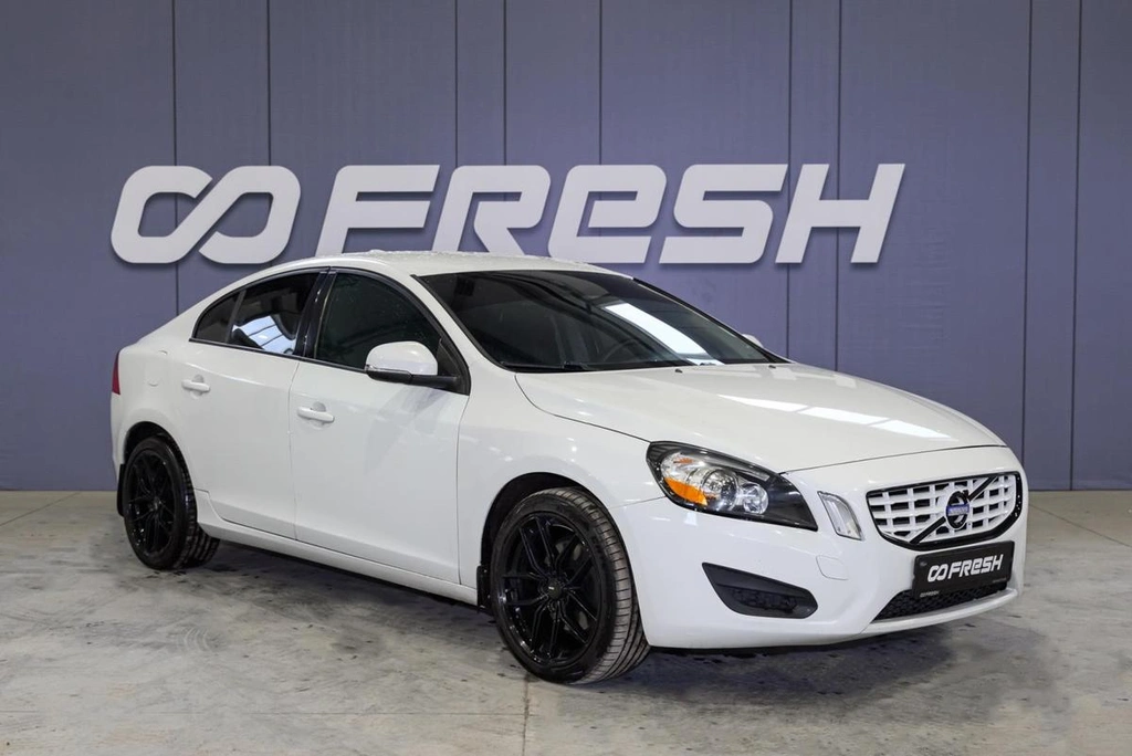 Седан Volvo S60 2012 года, 870000 рублей, Ульяновск