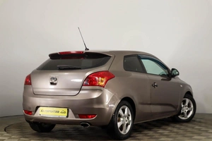 Хетчбэк Kia Ceed 2008 года, 629000 рублей, Пермь