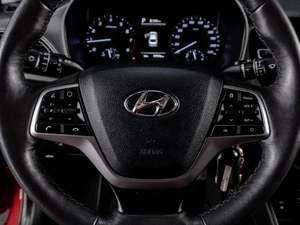 Седан Hyundai Solaris 2021 года, 1659000 рублей, Тюмень