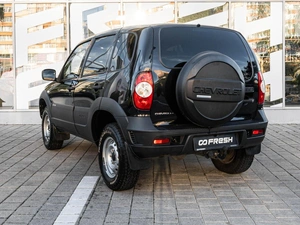 Внедорожник Chevrolet Niva 2018 года, 830000 рублей, Ставрополь