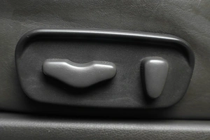 Пикап Nissan Navara 2011 года, 1699000 рублей, Тюмень