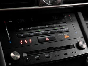Седан Lexus IS 2018 года, 2949000 рублей, Тюмень