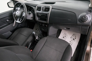 Хетчбэк Renault Sandero 2019 года, 1239000 рублей, Красноярск